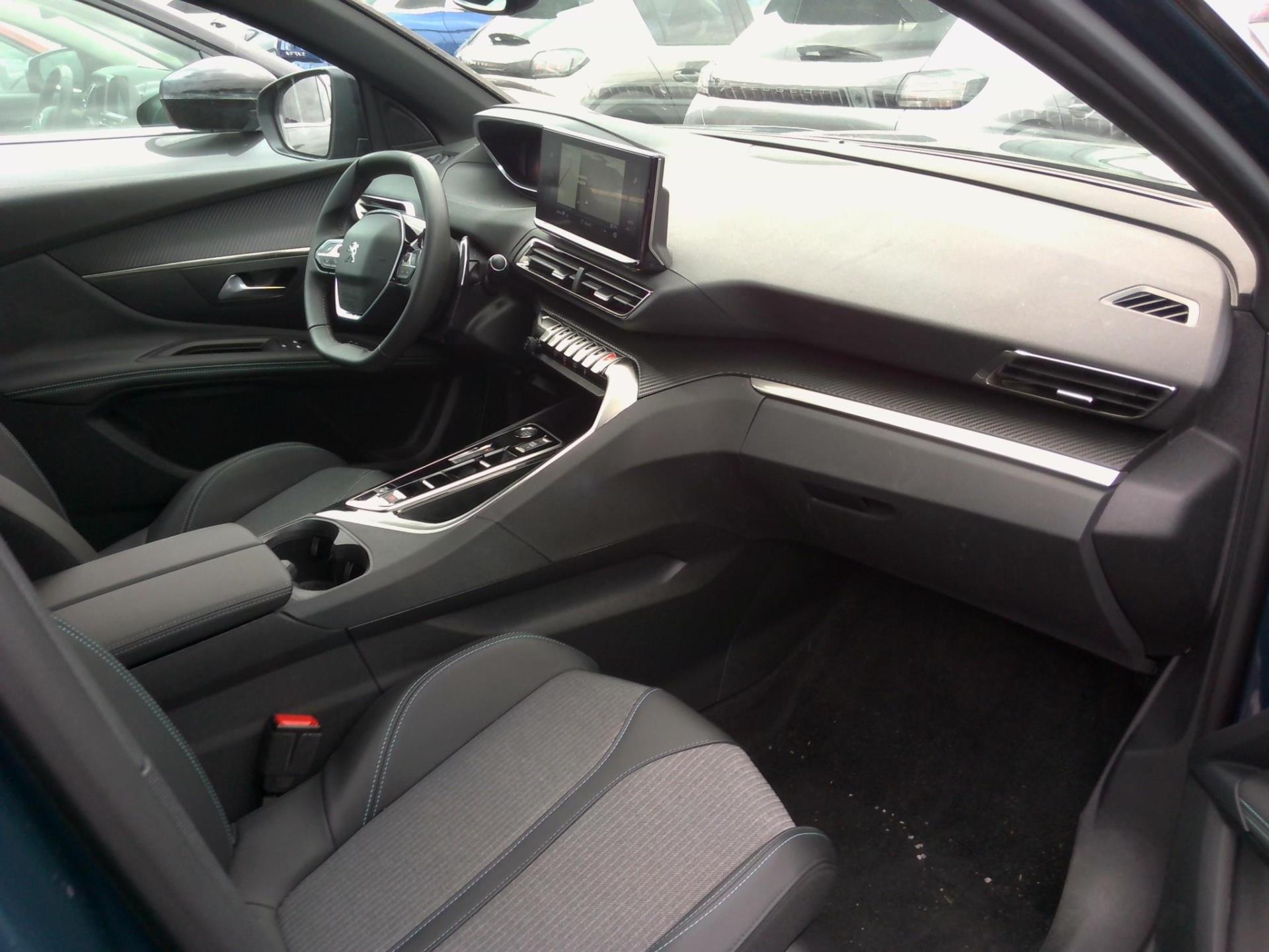 Peugeot 3008 BlueHDi 130ch S&S EAT8 Allure Pack 2024