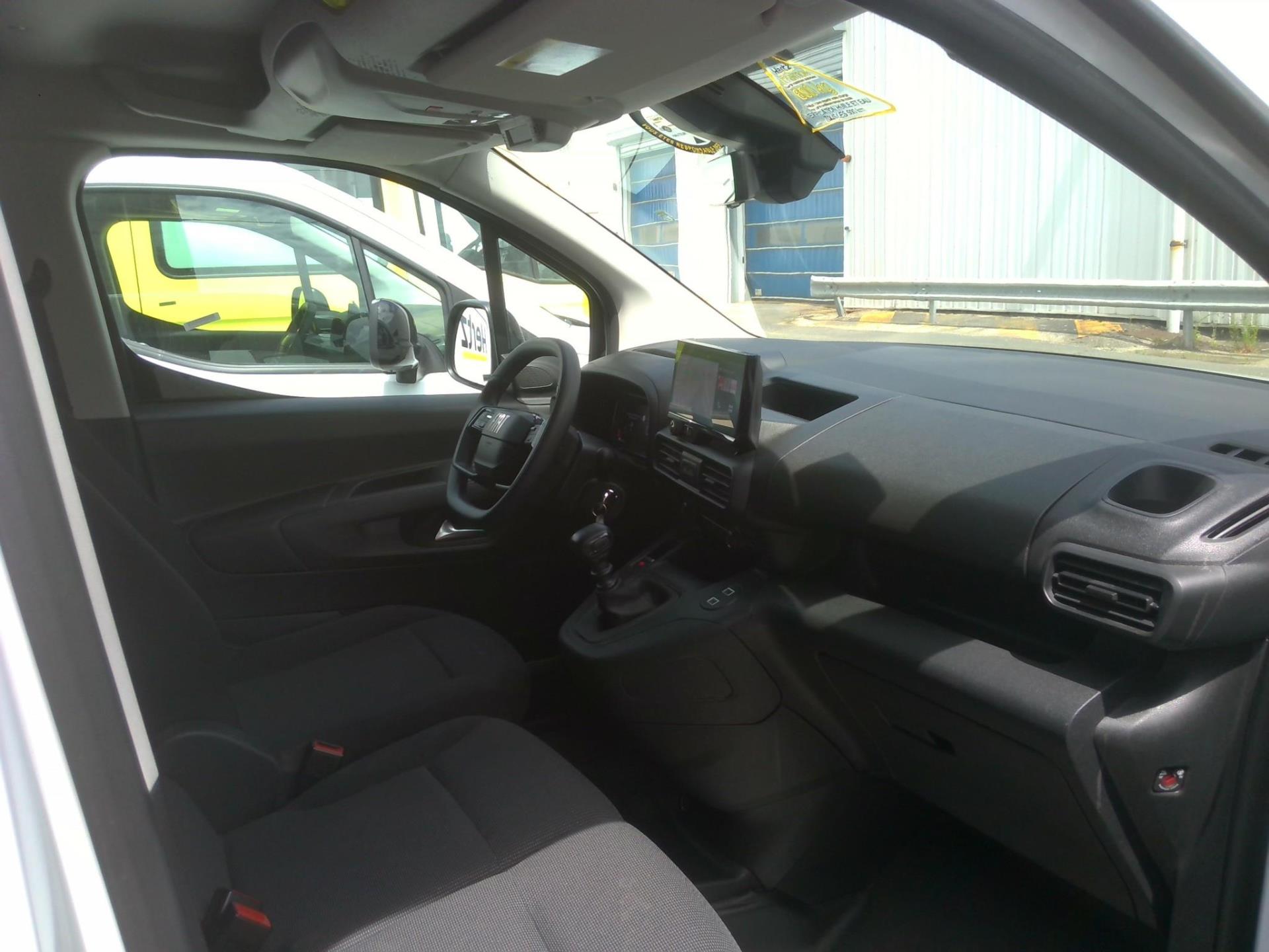 FIAT DOBLO FOURGON TAILLE M 650 KG BLUEHDI 100 S&S BVM6 2024