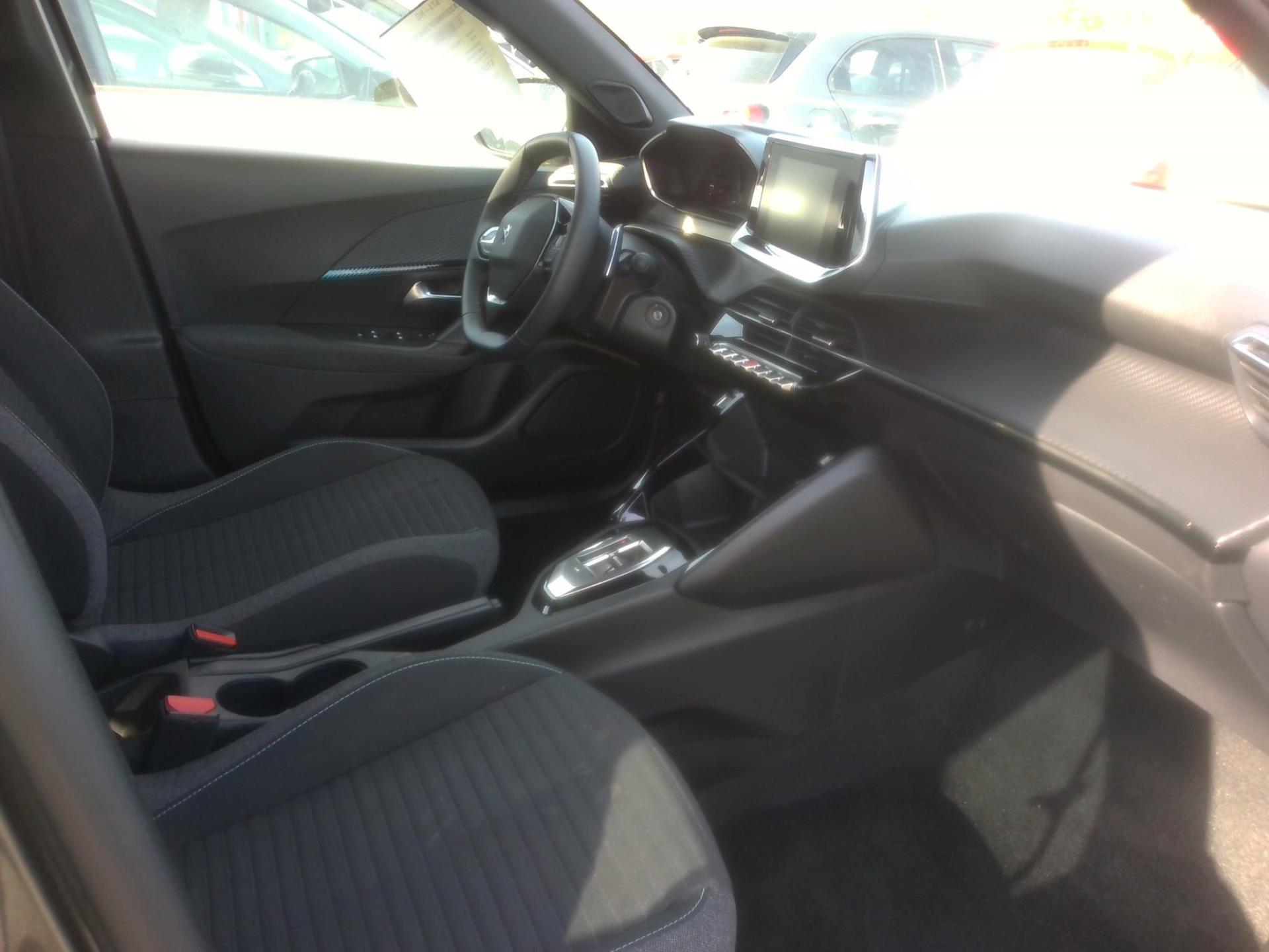 Peugeot 2008 PureTech 130 S&S EAT8 Style 2023
