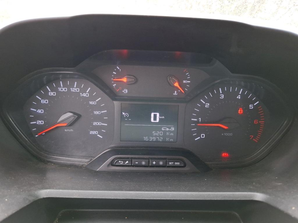 Peugeot PARTNER FOURGON STANDARD 650 KG BLUEHDI 100 S&S BVM5 PREMIUM 2020