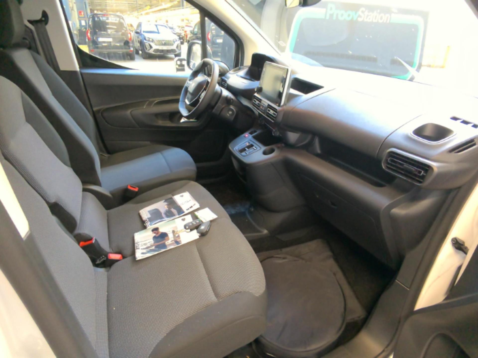 Peugeot E-PARTNER FOURGON XL 750 KG 136 CH BATTERIE 50 KWH  2023