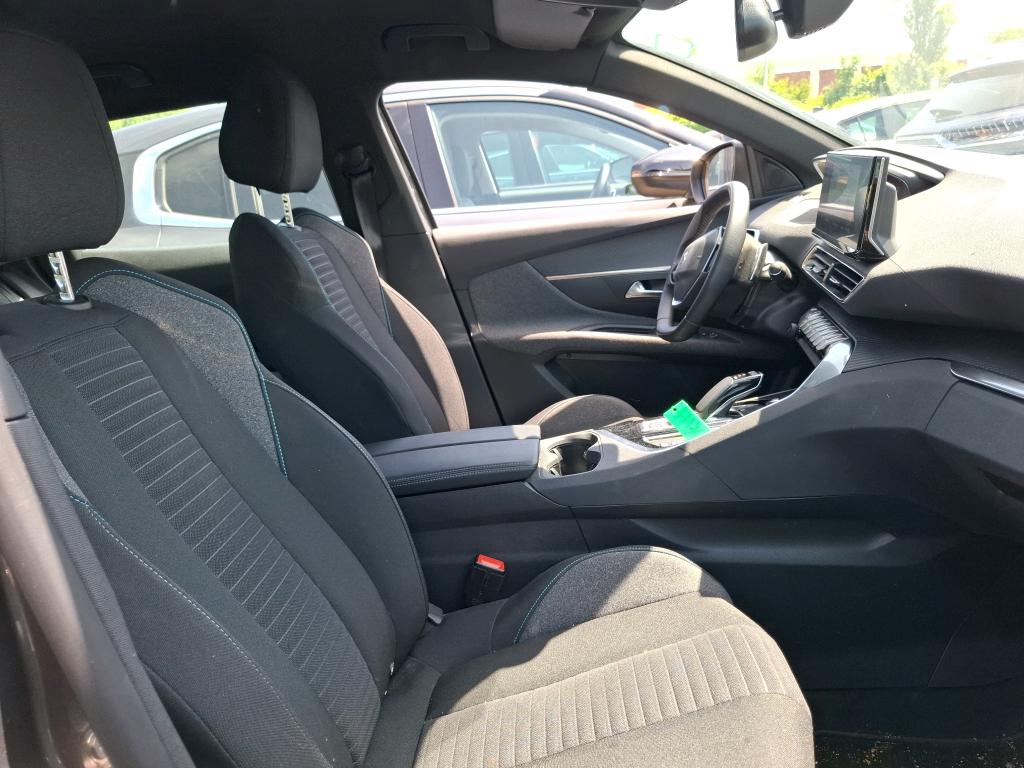 Peugeot 3008 Hybrid 225 e-EAT8 Active Pack 2023