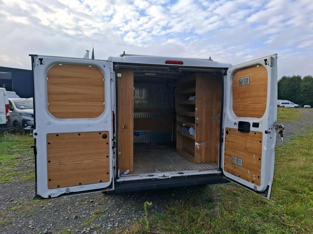 Peugeot BOXER TOLE 333 L1H1 BLUEHDI 120 S&S PREMIUM 2021