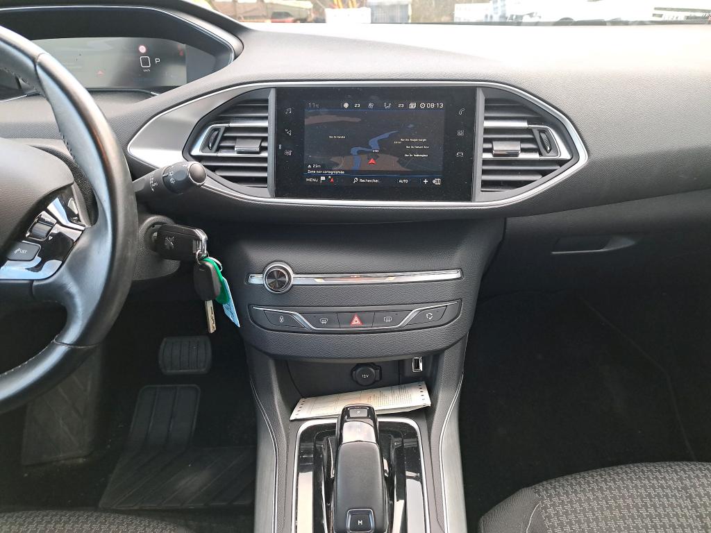 Peugeot 308 SW BlueHDi 130ch S&S EAT8 Active Business 2020