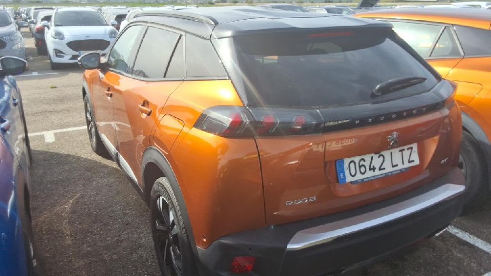 Foto Peugeot 2008 11
