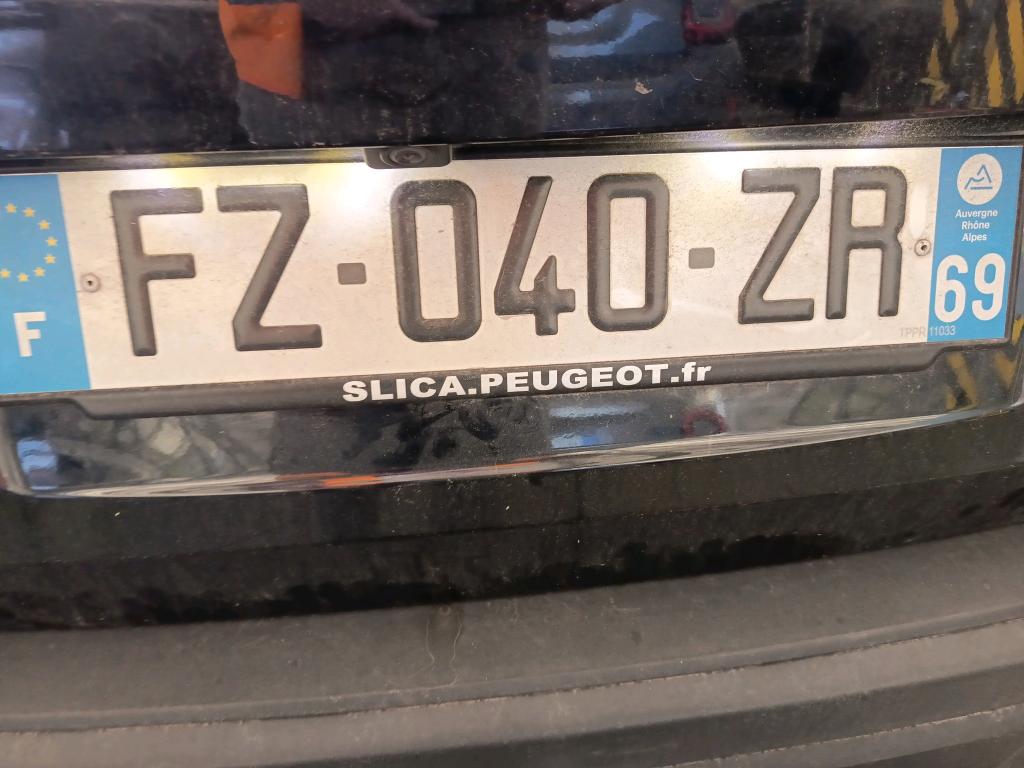 Peugeot 3008 BlueHDi 130ch S&S EAT8 Active Business 2021
