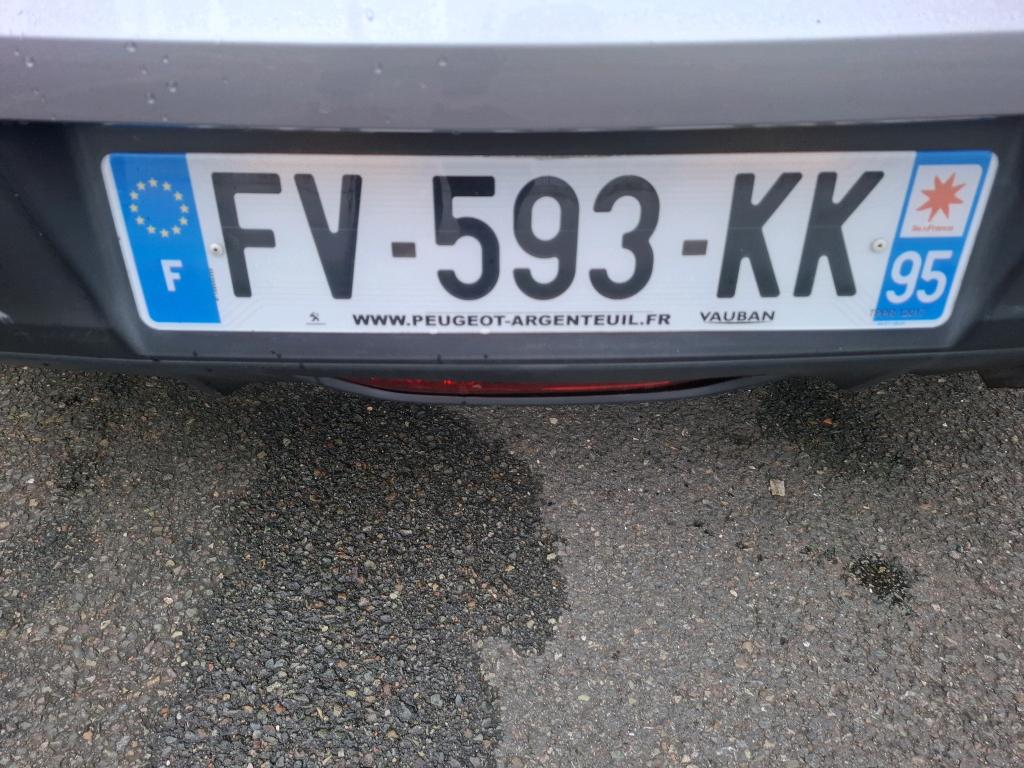 Peugeot 208 PureTech 100 S&S EAT8 Active Business 2020