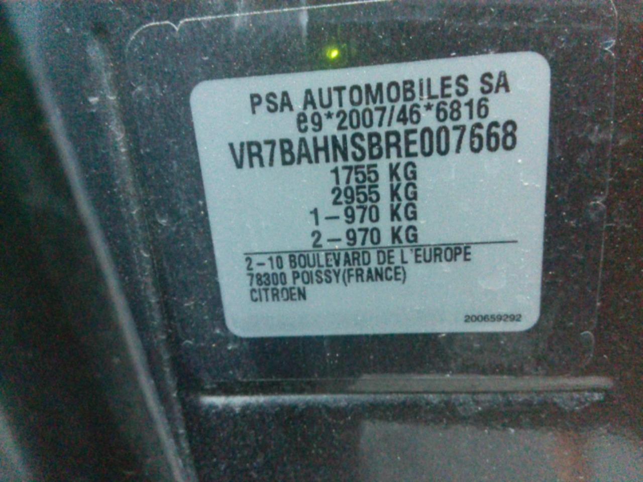 Foto Citroën C4 X 6