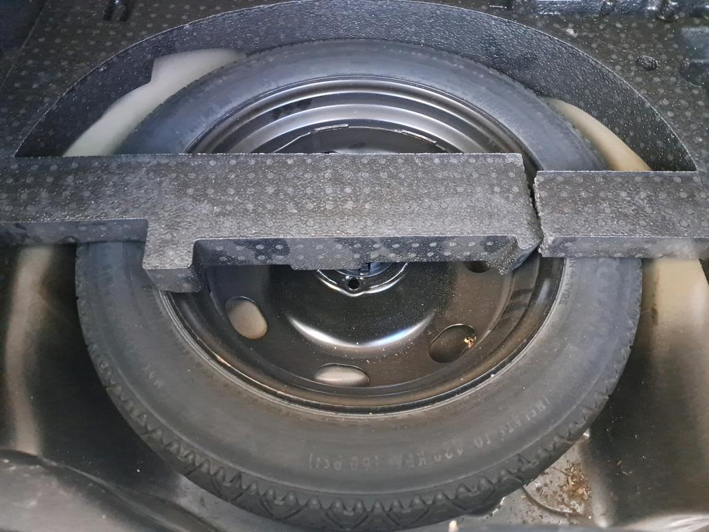 Citroen C4 CACTUS SOCIETE BLUEHDI 120 S&S EAT6 FEEL NAV 2020