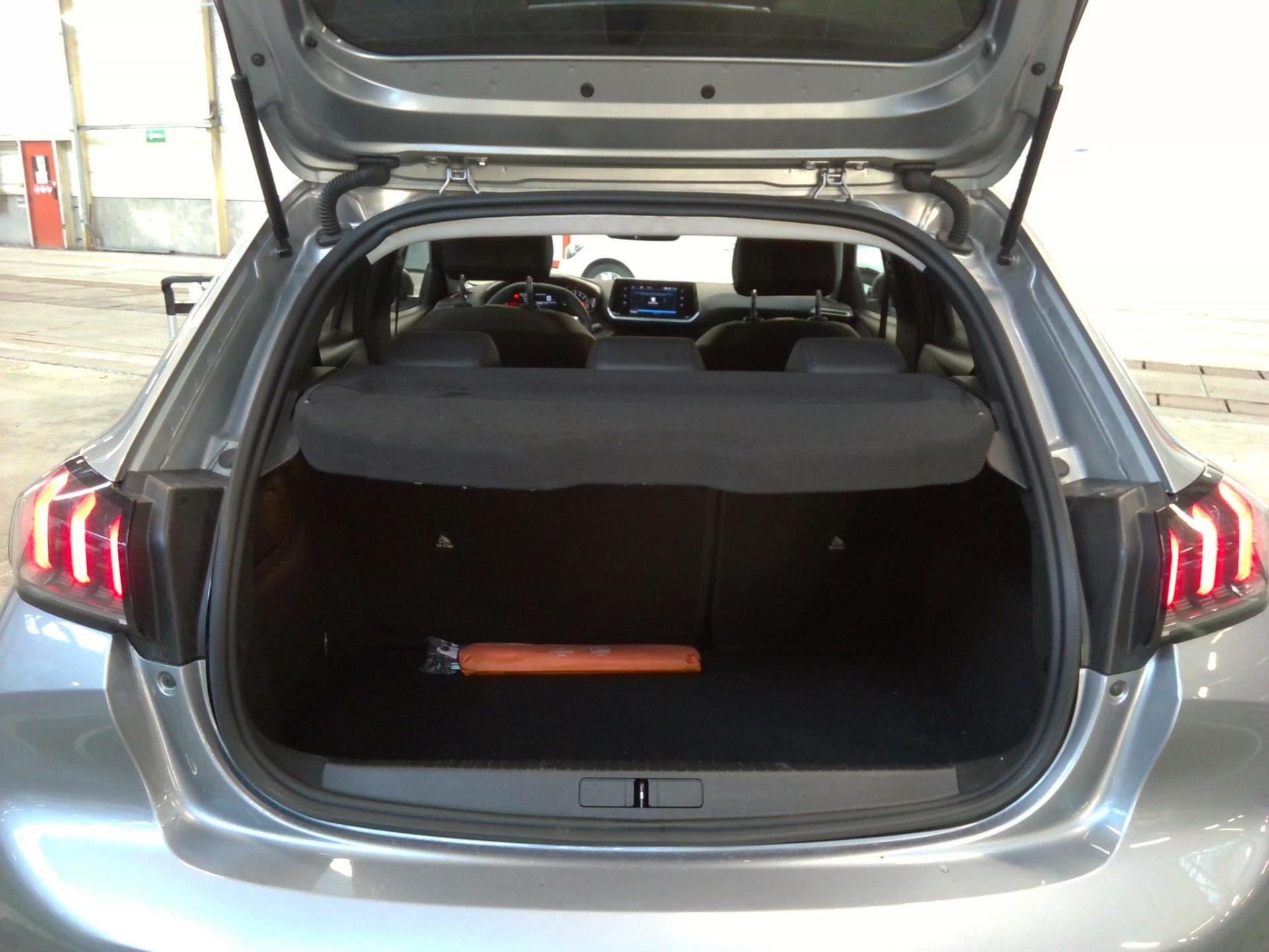 Peugeot 208 PureTech 100 S&S EAT8 Allure 2023