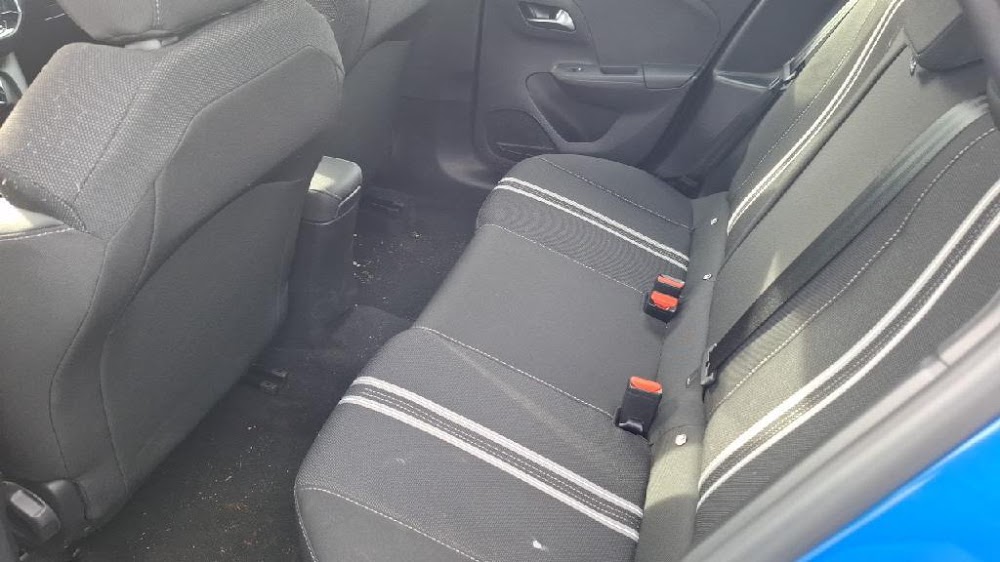 Foto Opel Corsa 12