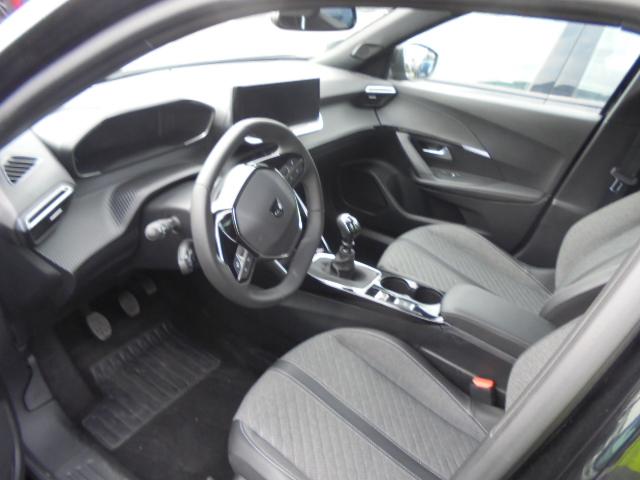 Foto Peugeot 2008 10