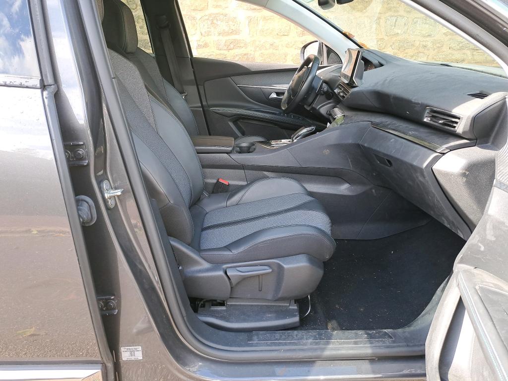Peugeot 5008 BlueHDi 130ch S&S EAT8 Allure 2021