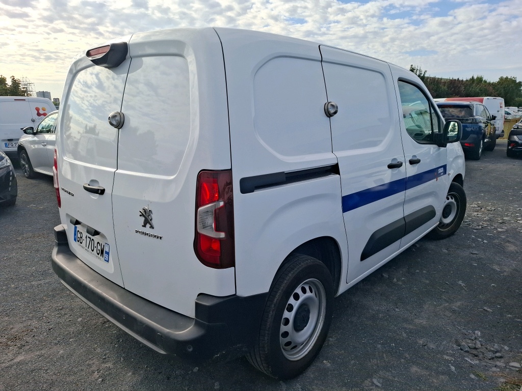 Peugeot PARTNER FOURGON STANDARD 650 KG BLUEHDI 130 S&S EAT8 ASPHALT 2021