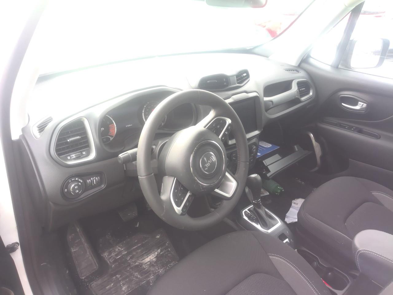 Foto Jeep Renegade 4
