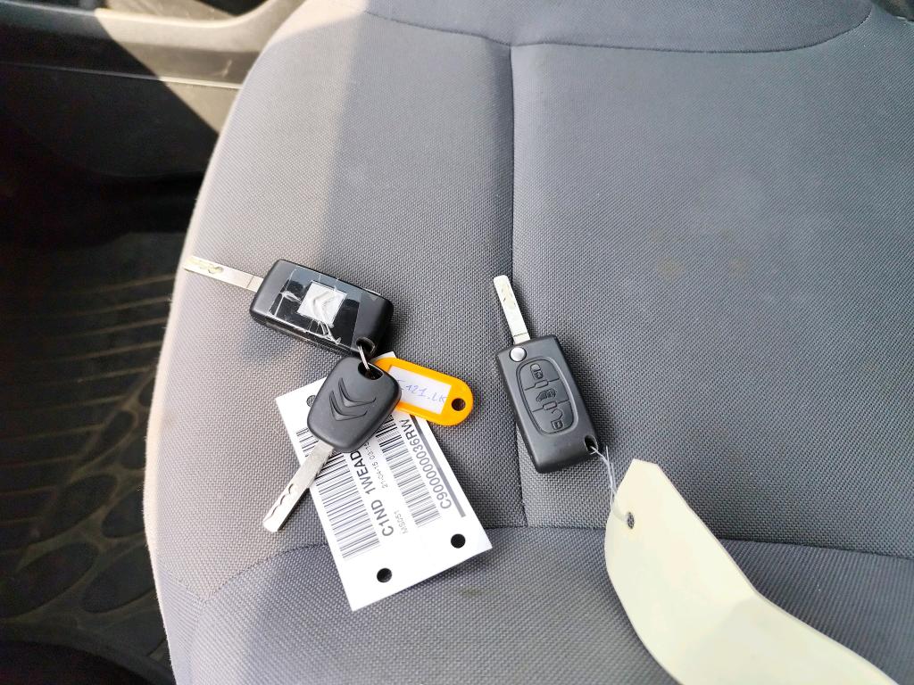 Citroen BERLINGO 20 L1 HDi 90 CONFORT 2015