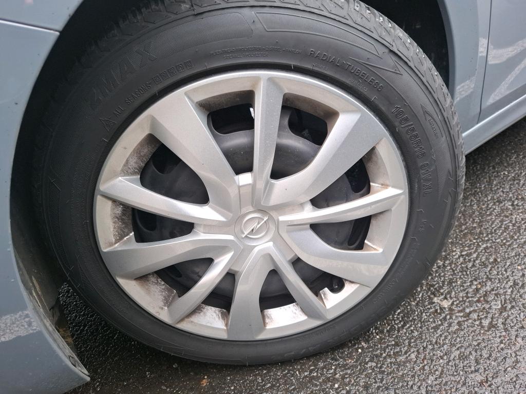 Opel Corsa 1.2 75 ch BVM5  2024
