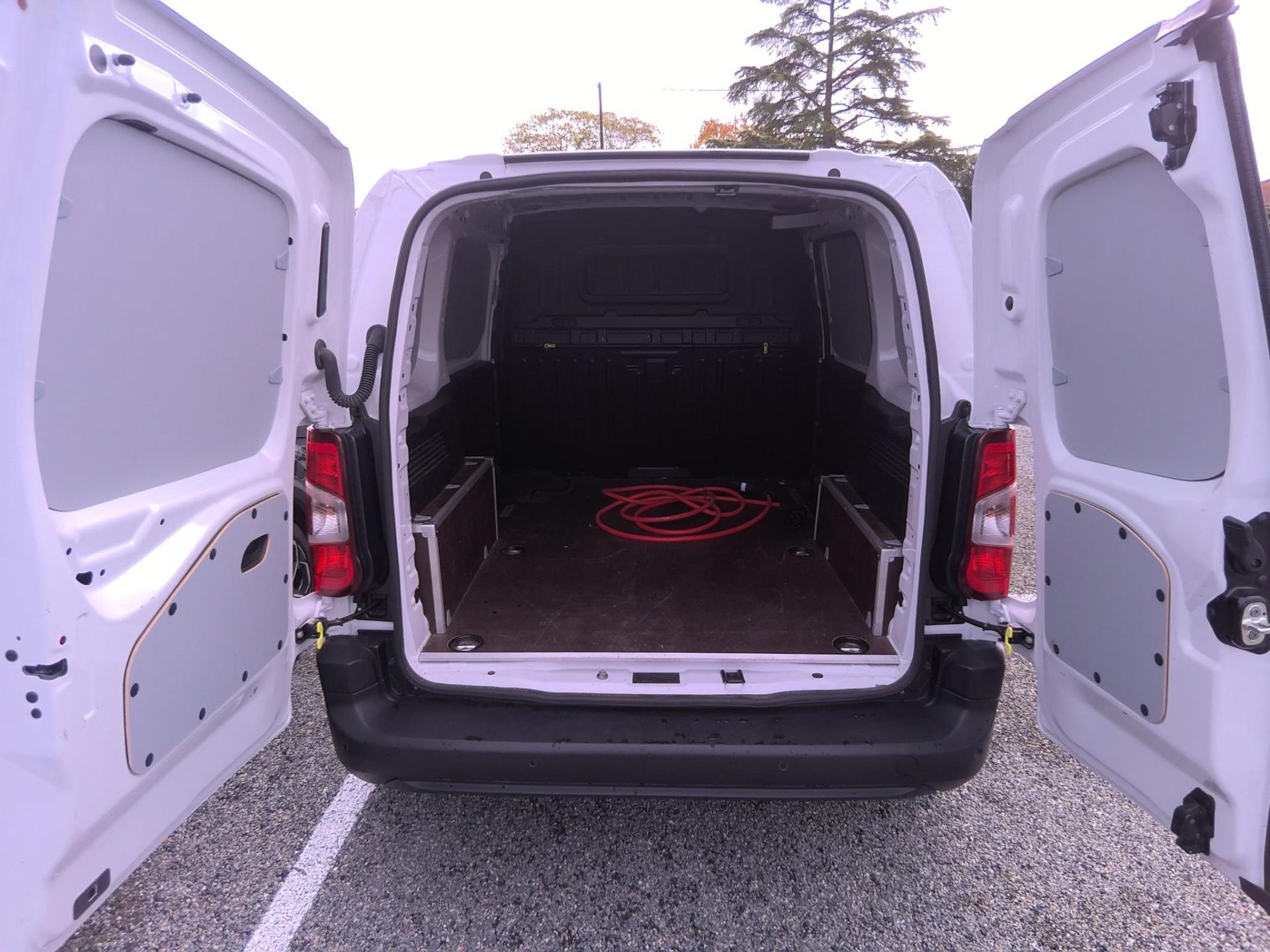 Citroen E-BERLINGO VAN TAILLE M 800KG 136 CH BATTERIE 54 KWH  2025