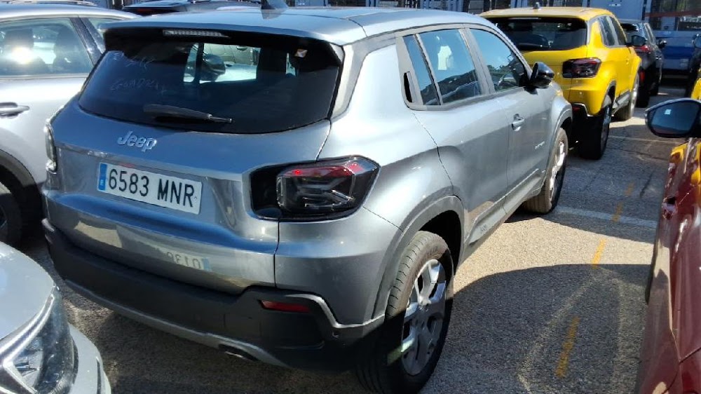 Foto Jeep AVENGER 6