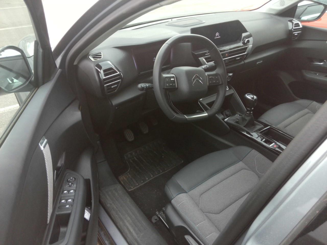 Foto Citroën C4 X 7