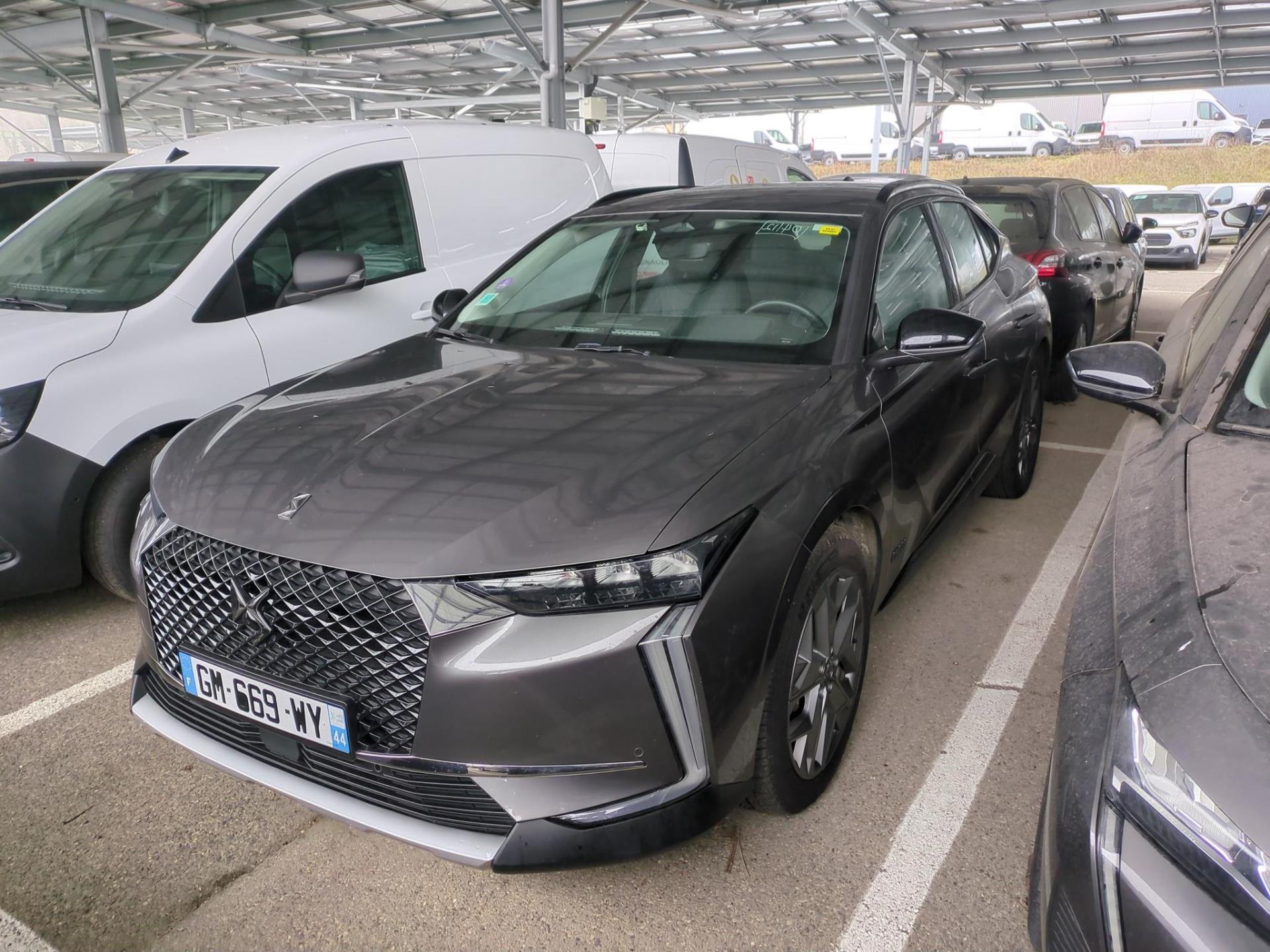 DS DS 4 Hybride E-Tense 225 EAT8 Cross Trocadero 2023