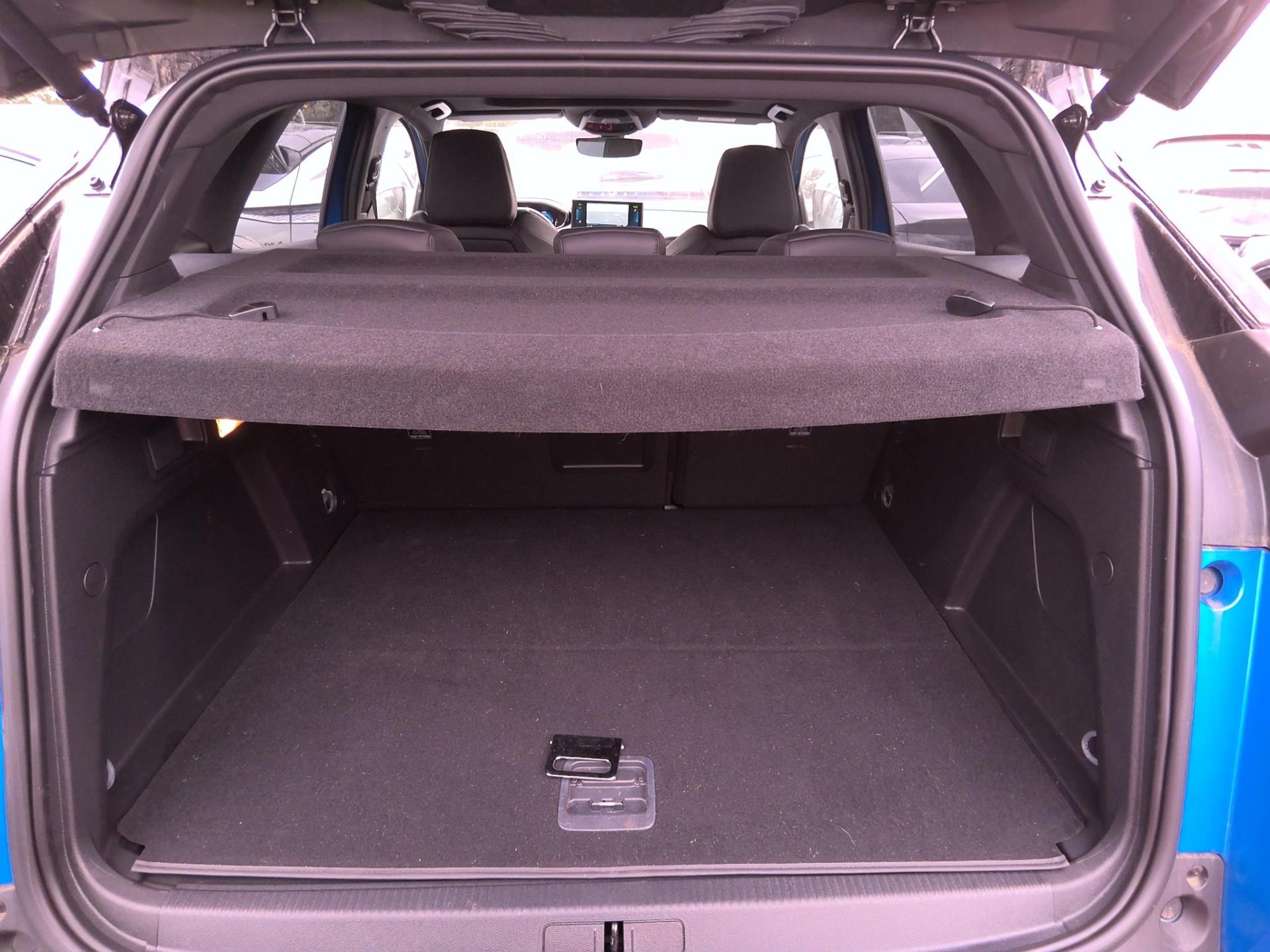Peugeot 3008 Hybrid4 300 e-EAT8 GT 2022