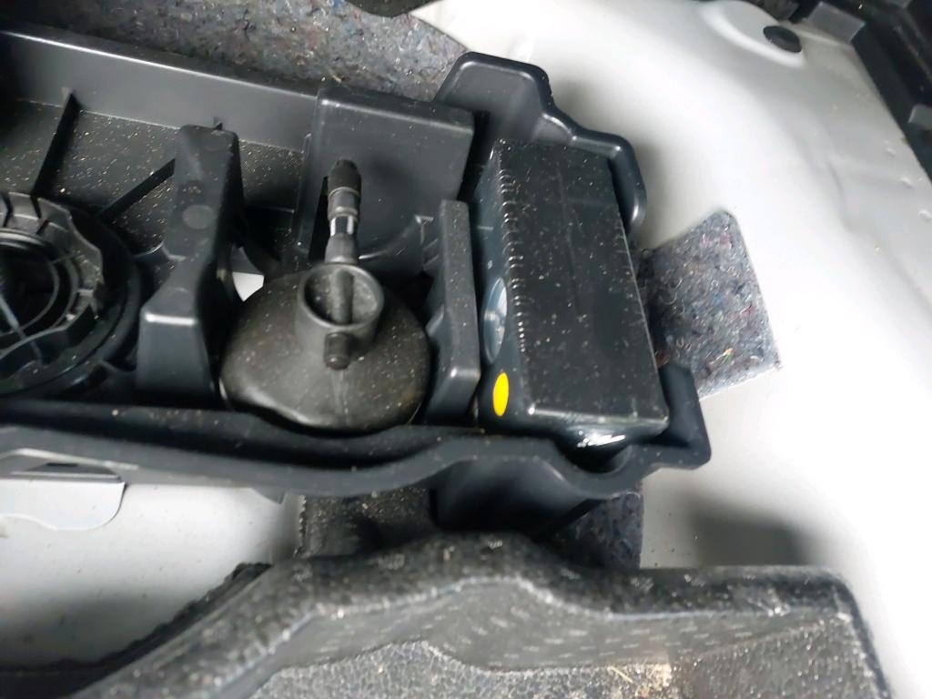 Peugeot 2008 BlueHDi 110 S&S BVM6 Active Business 2021