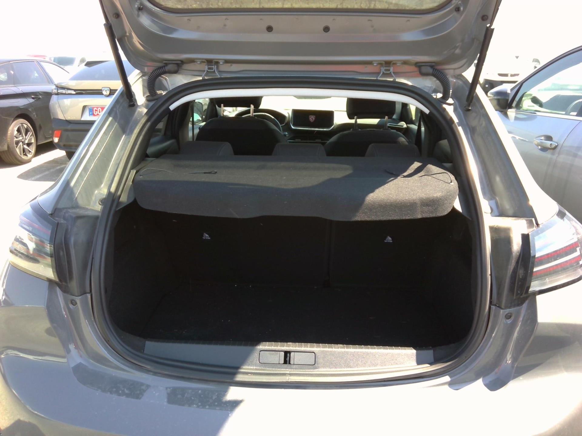 Peugeot 208 PureTech 100 S&S BVM6 Allure 2024