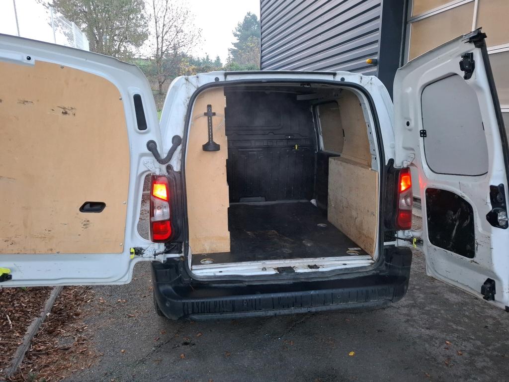 Peugeot PARTNER FOURGON STANDARD 650 KG BLUEHDI 100 S&S BVM5 PREMIUM 2020