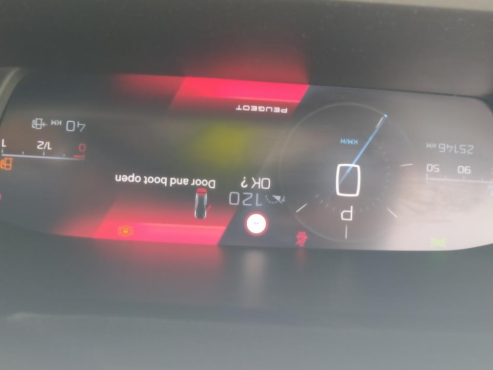 Foto Peugeot 408 3