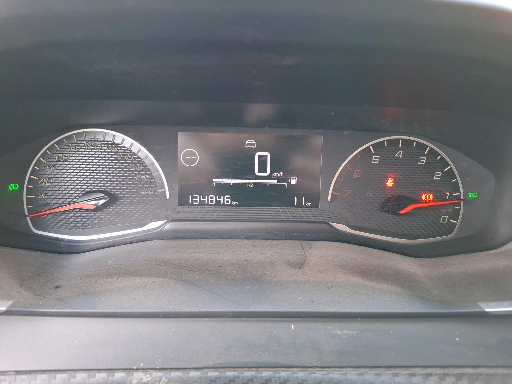 Peugeot 208 BlueHDi 100 S&S BVM6 Active 2021