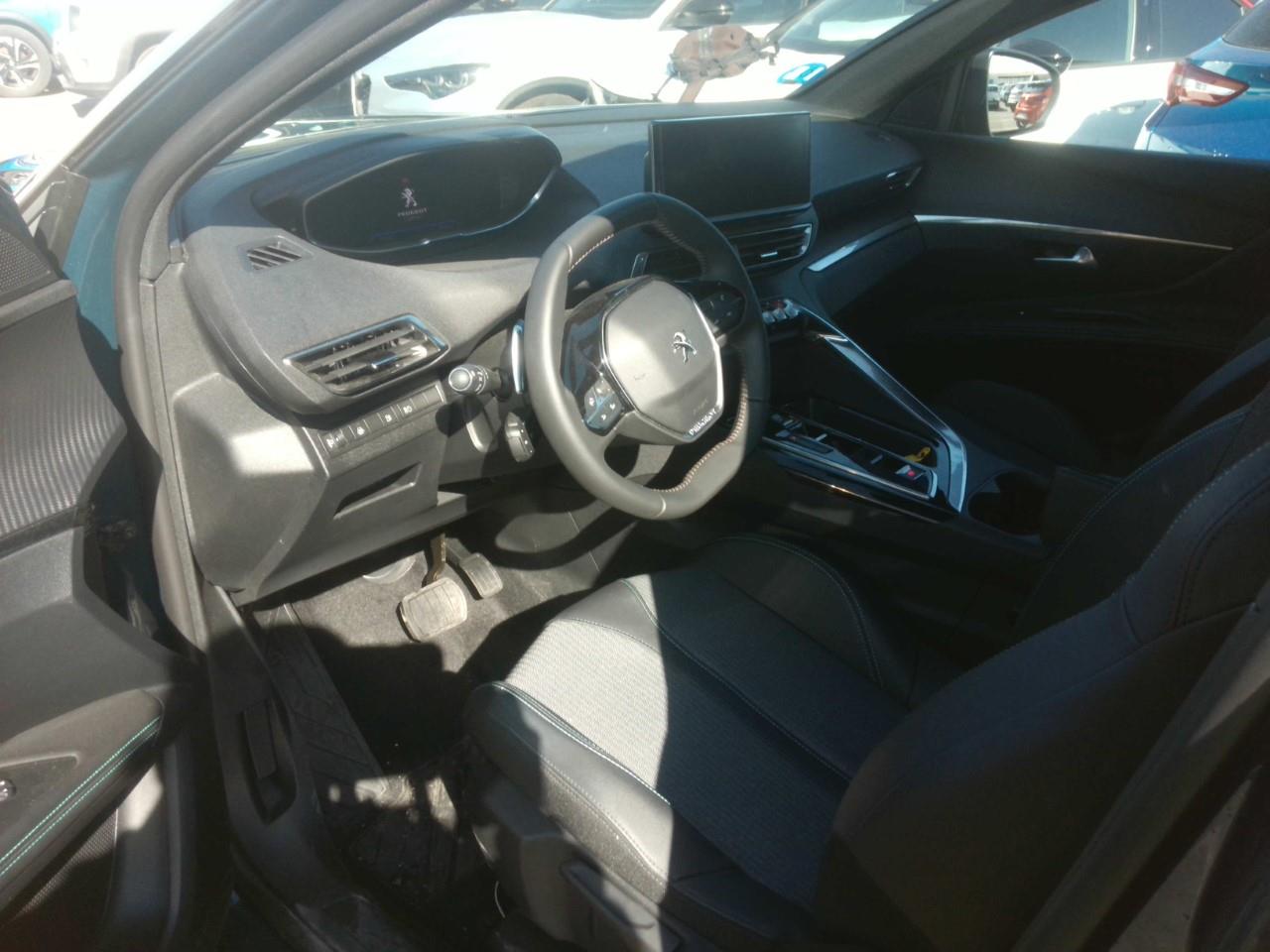 Foto Peugeot 3008 Plug-in Hybrid 3