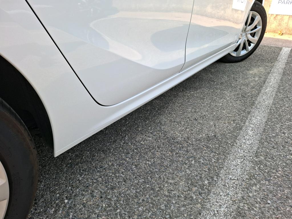 Opel Corsa 1.2 75 ch BVM5  2024