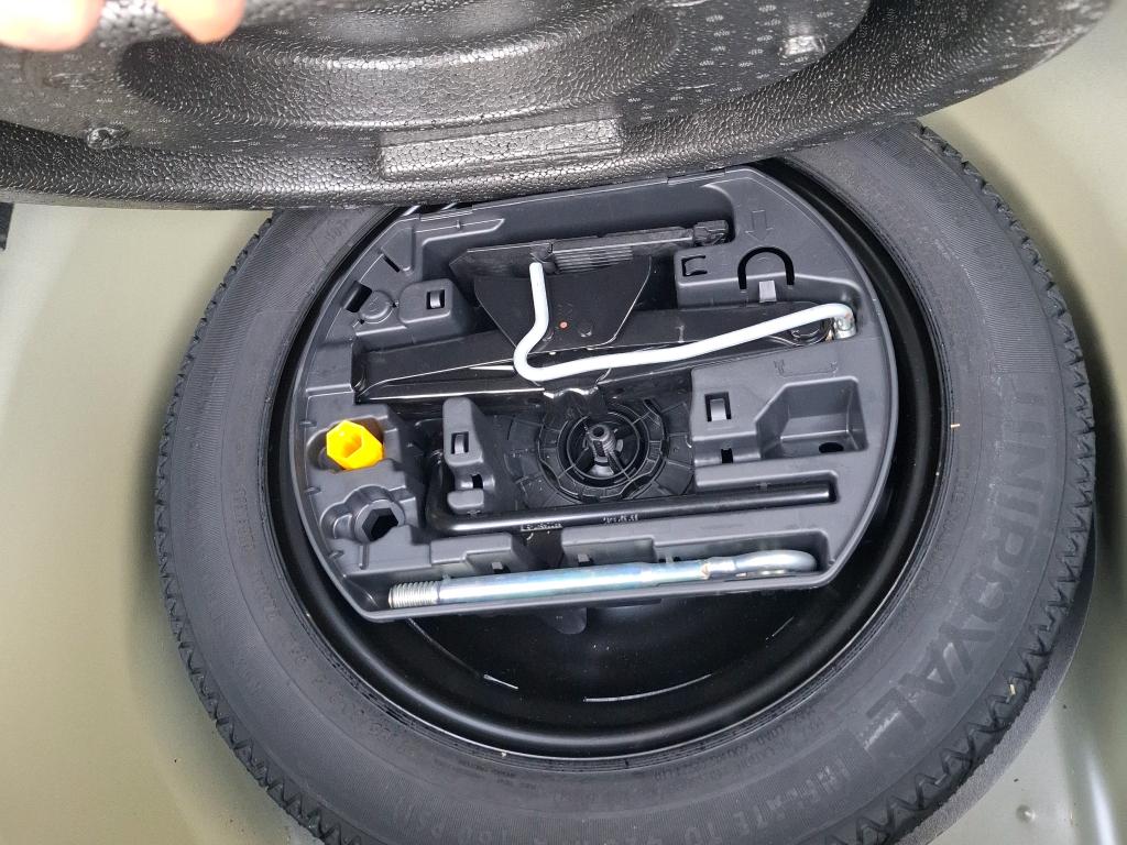 Peugeot 208 PureTech 100 S&S EAT8 GT 2022