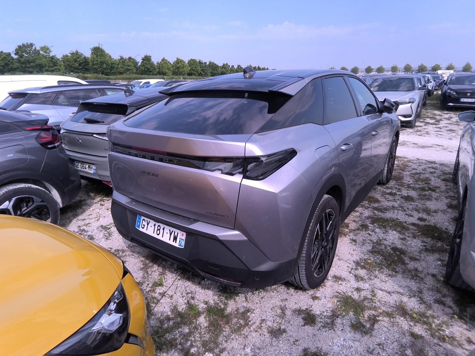 Peugeot 3008 Hybrid 136 e-DCS6 GT 2024