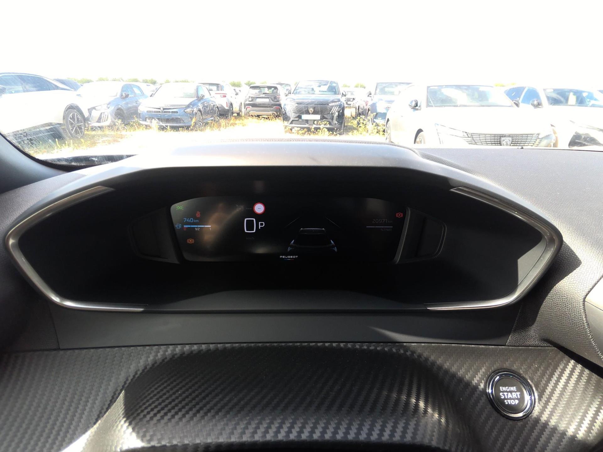 Peugeot 2008 Hybrid 145 ch e-DCS6 Allure 2026