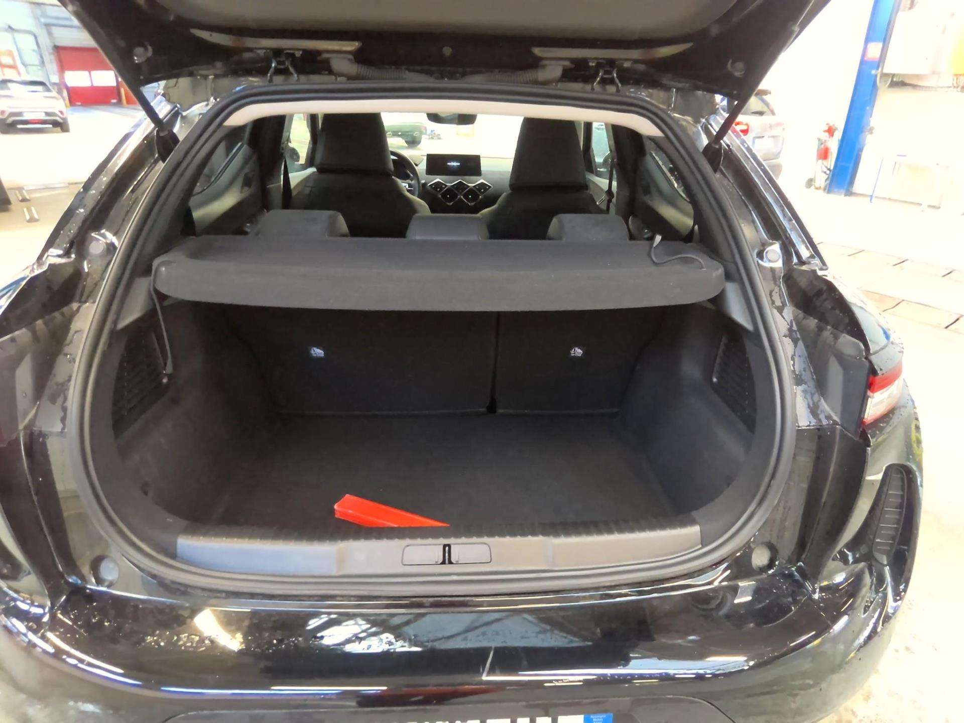 DS DS 3 Hybride 136 e-DCT6 Etoile 2025