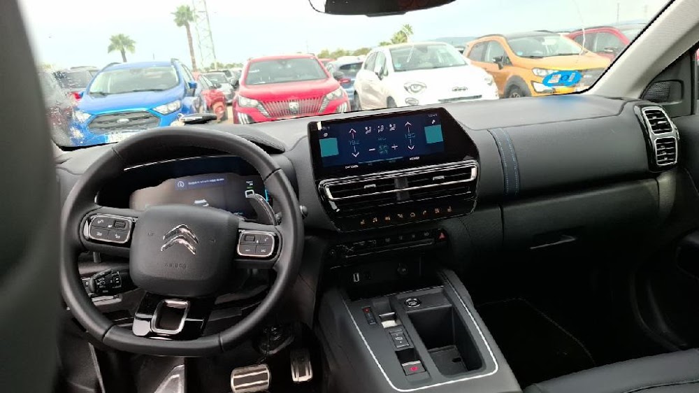 Foto Citroën C5 Aircross Hybrid 16