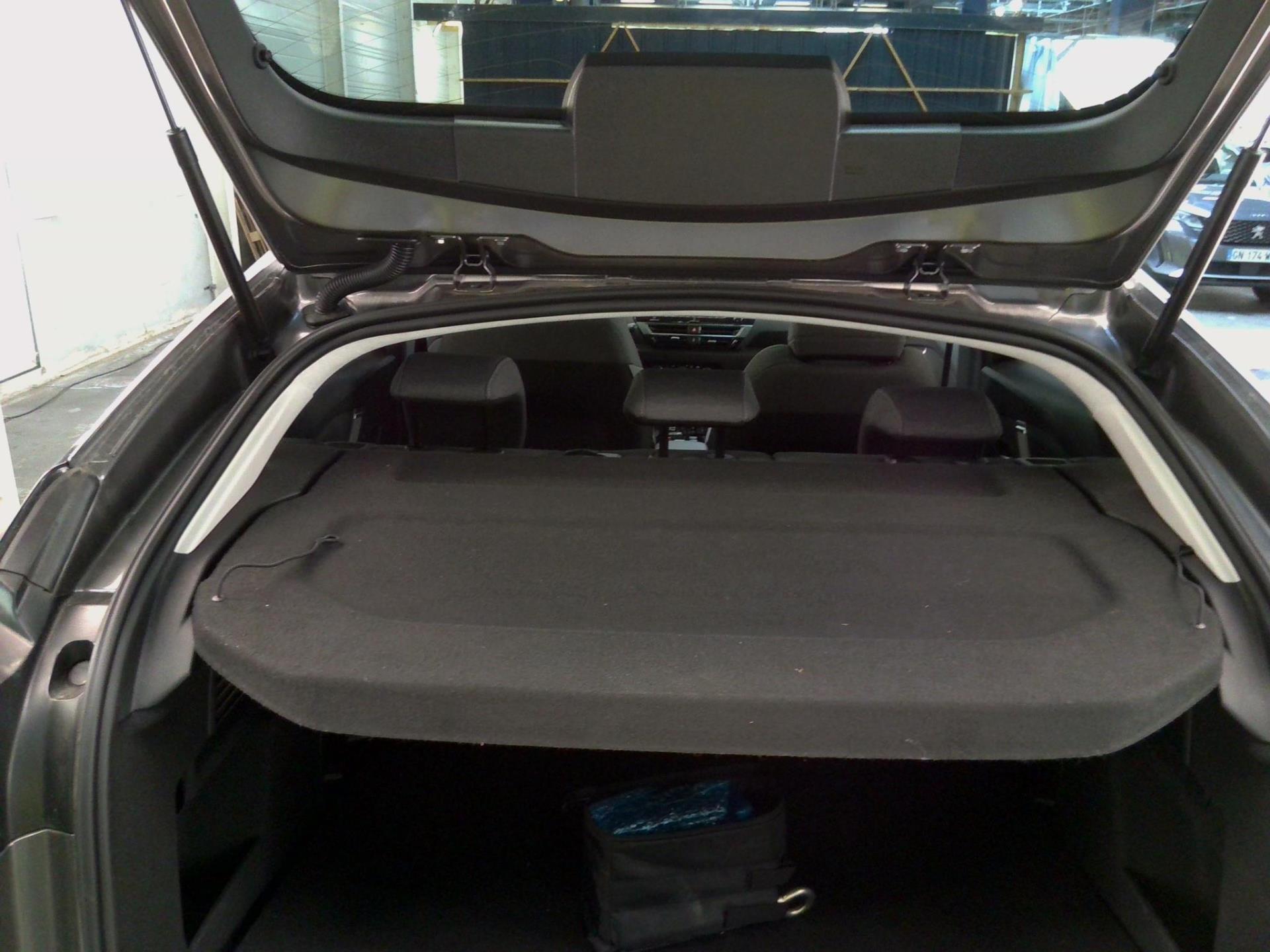 Citroen C4 PureTech 130 S&S EAT8 Shine 2023