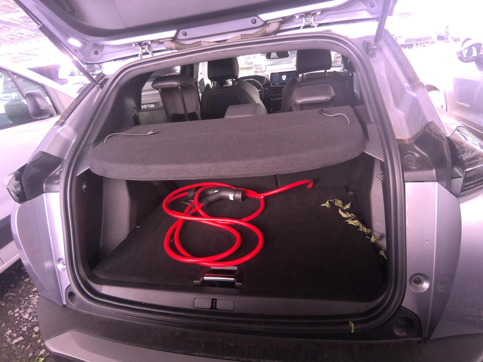 Peugeot 2008 Electrique 156 ch 54 kWh GT 2025