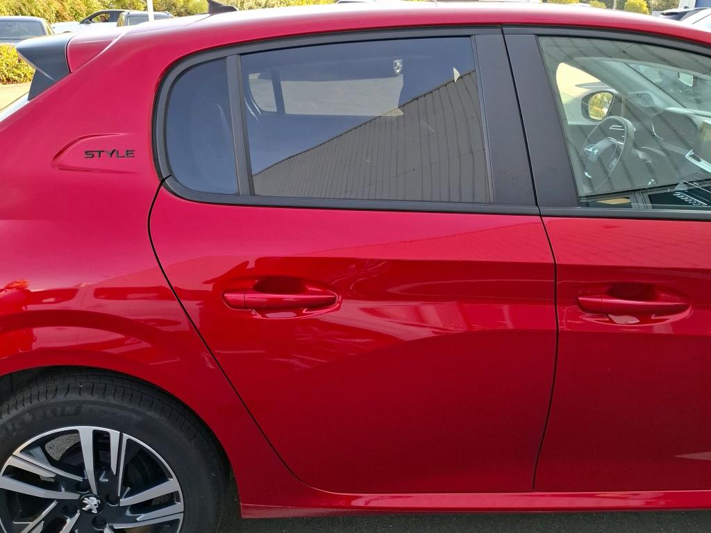 Peugeot 208 PureTech 100 S&S BVM6 Style 2023