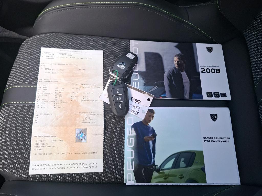 Peugeot 2008 Hybrid 145 ch e-DCS6 GT 2025
