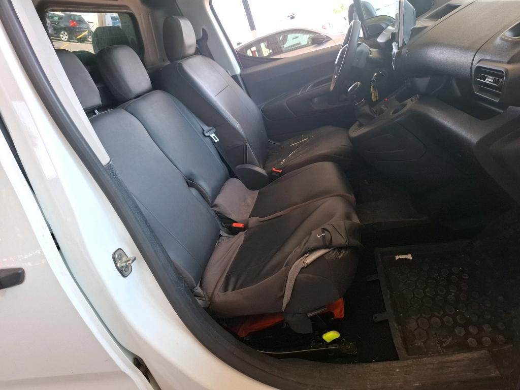 Peugeot PARTNER FOURGON STANDARD 650 KG BLUEHDI 100 S&S BVM5 ASPHALT 2021