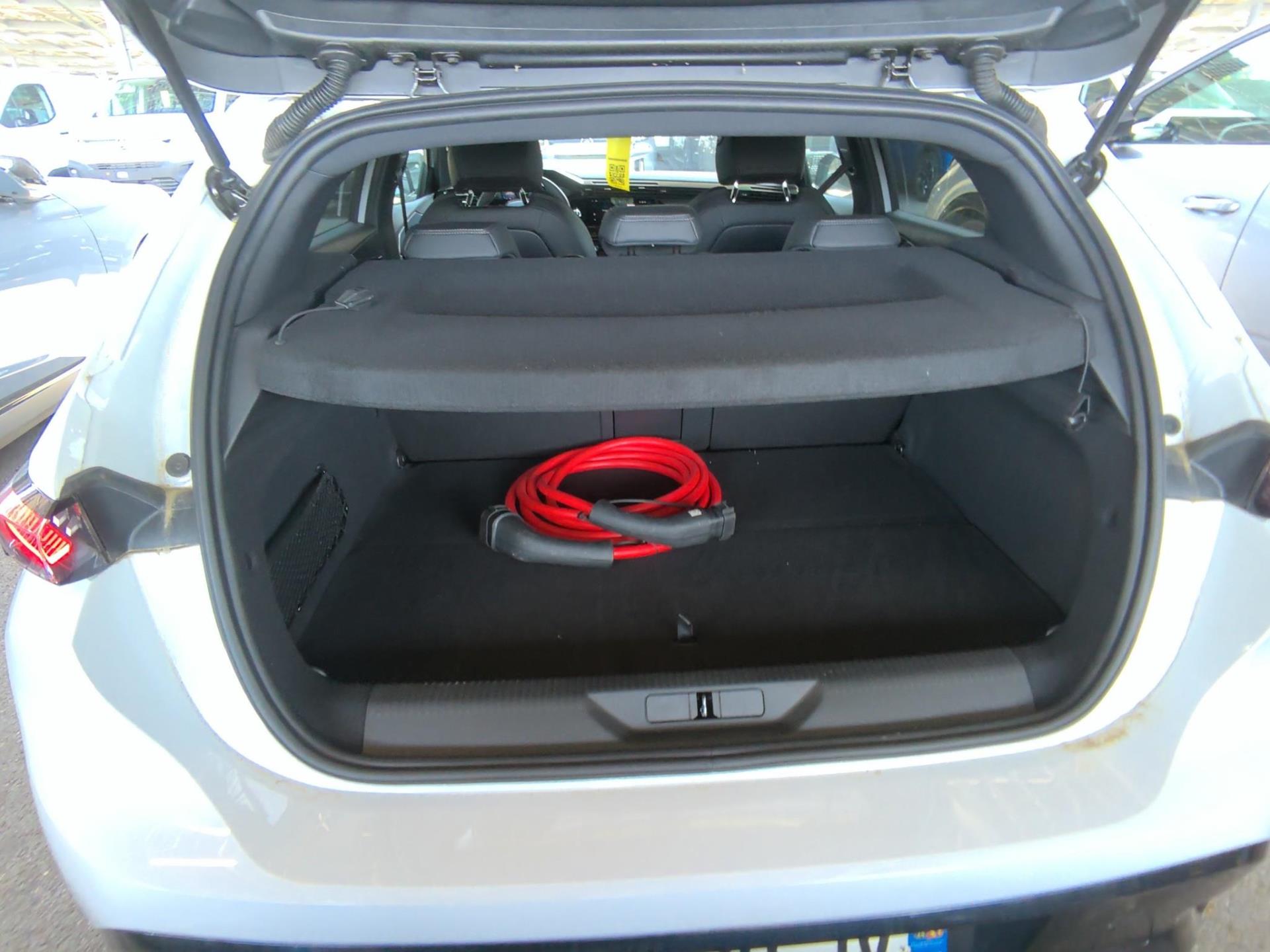 Peugeot 308 Plug-in Hybrid 195 ch e-DCS7 GT 2025