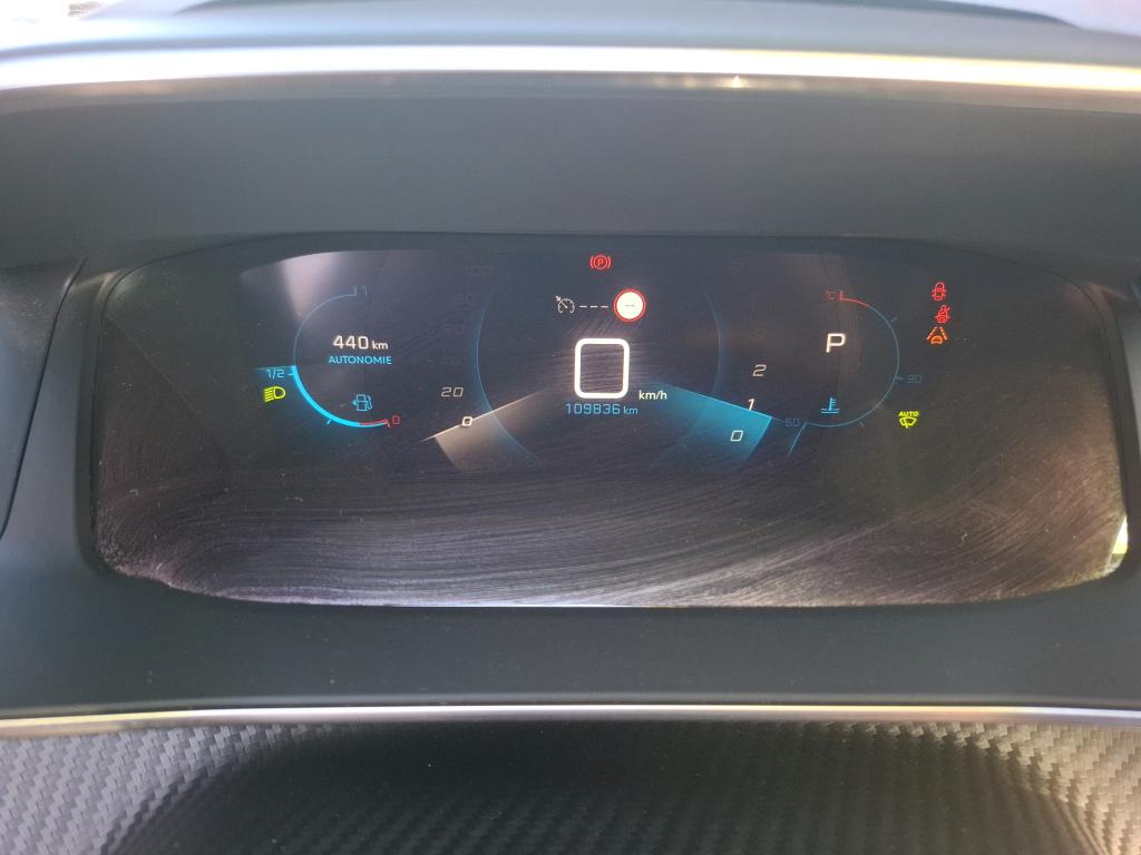 Peugeot 208 PureTech 100 S&S EAT8 Allure Business 2020