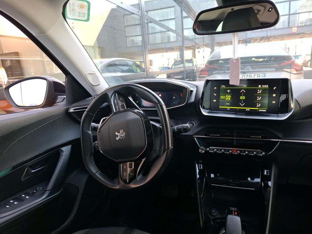 Peugeot 2008 BlueHDi 130 S&S EAT8 Allure Pack 2022