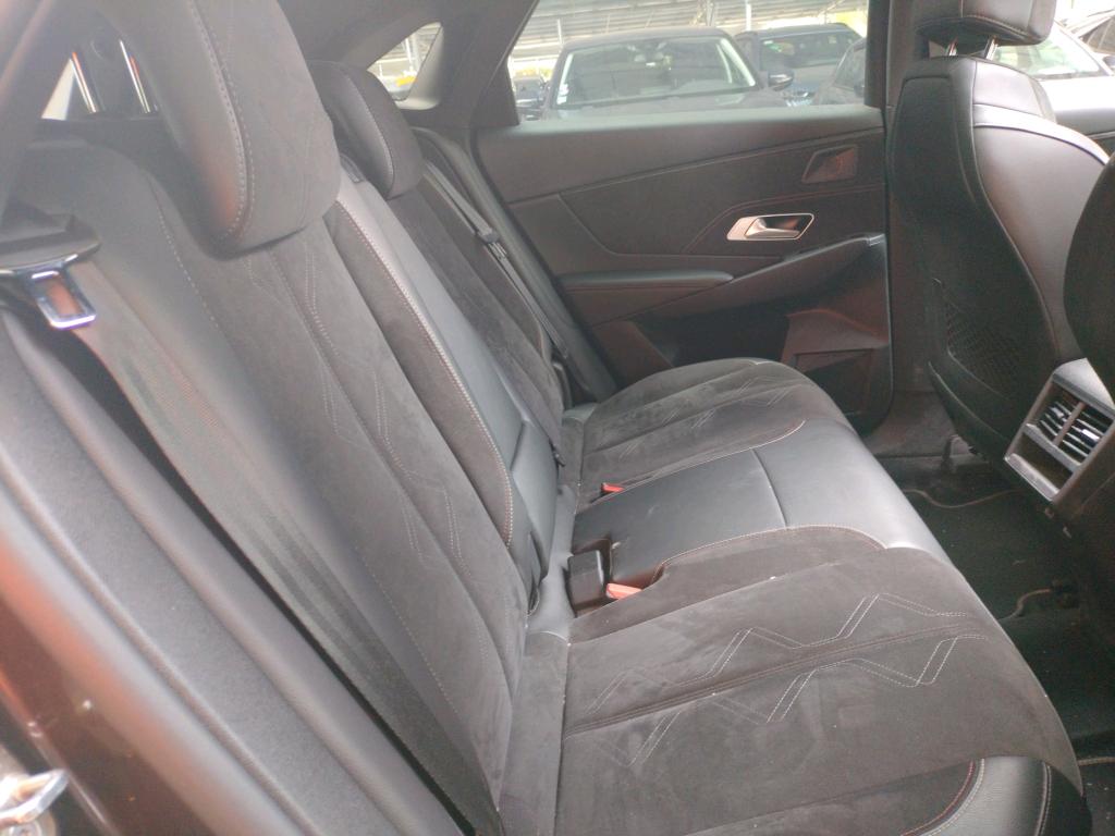 DS DS7 Crossback Hybride E-Tense 300 EAT8 4x4 Performance Line+ 2021