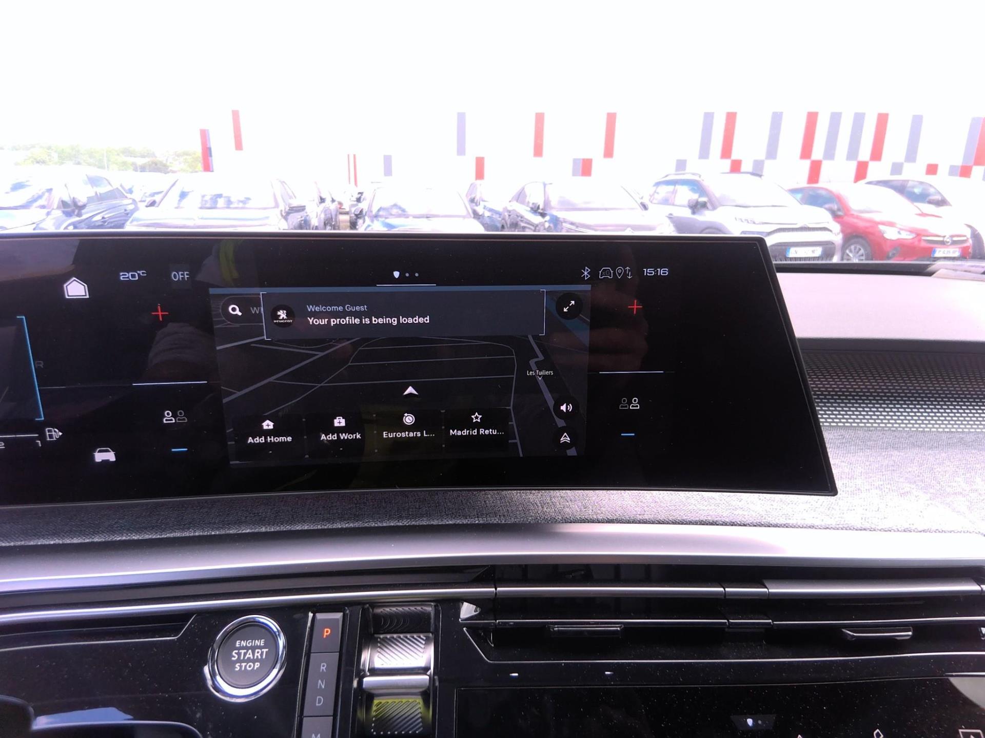 Peugeot 5008 Hybrid 136 e-DCS6 GT 2025