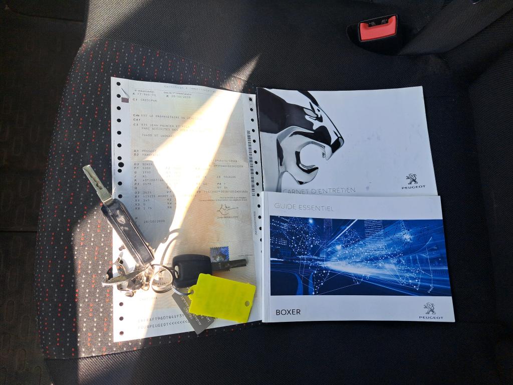 Peugeot BOXER TOLE 330 L1H1 BLUEHDI 120 S&S ASPHALT 2020