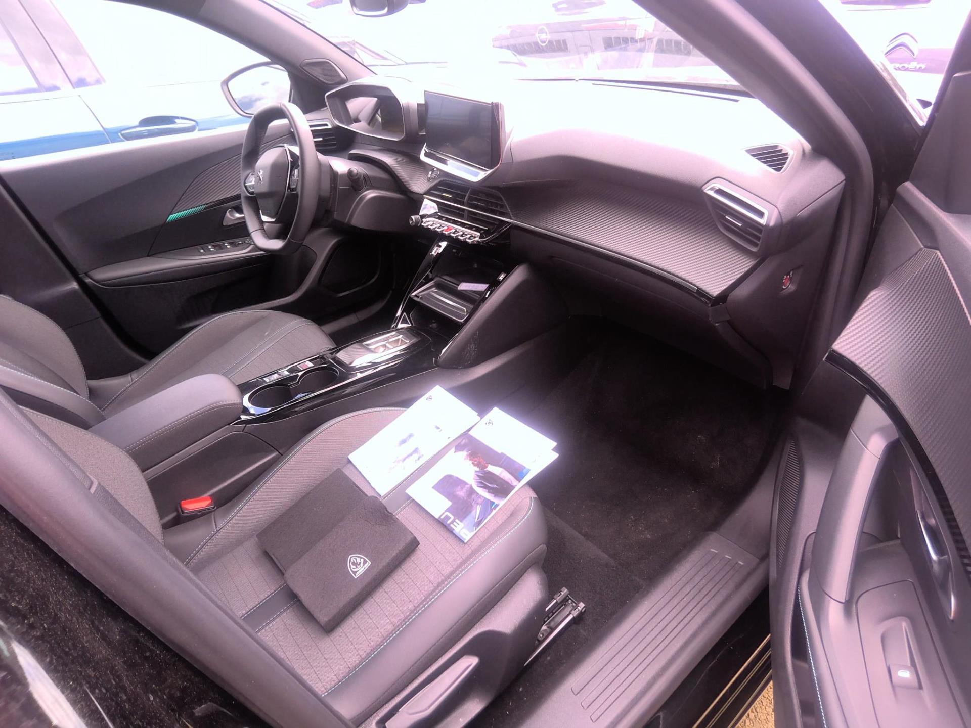 Peugeot 2008 Electrique 136 ch Allure Pack 2023